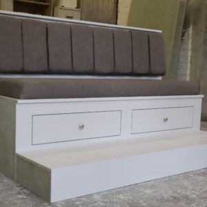 Bespoke Pedicure Station, Pedicure seating