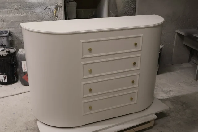 Curved TV box faux drawers, Finished in F&B Shaded White 🤍